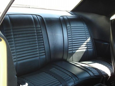 challenger rear seats.JPG